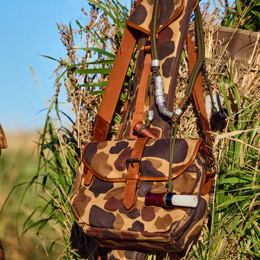 Classic Camo Blind Bag Tom Beckbe
